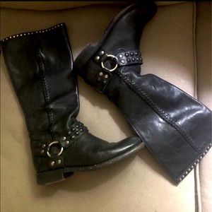 Frye Studded Moto boots. Size 8.5 genuine leather, sturdy boot